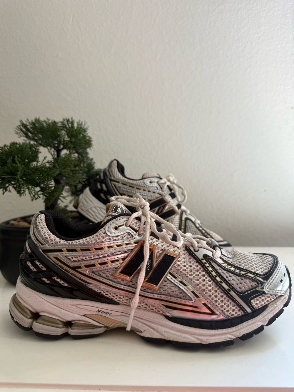 New Balance 1906R Women size 7.5 White Sneakers with Black and Rose Gold Accents